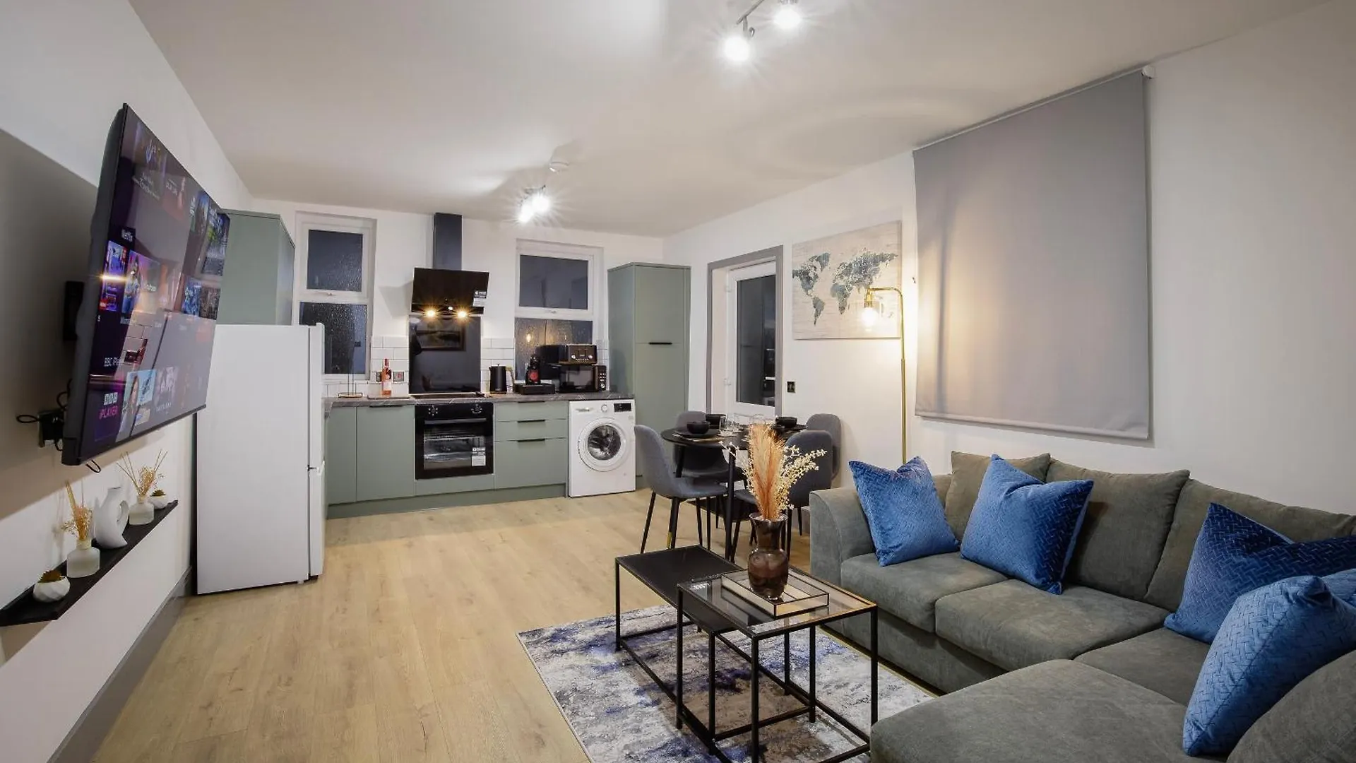 2 Bedroom, 1 Bathroom Apartment Blackpool